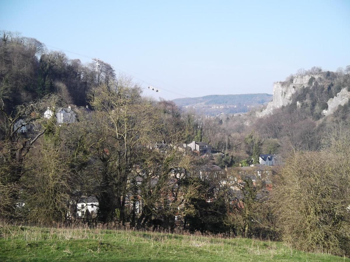 Hall Dale View Near Matlock & Peak District Kültér fotó